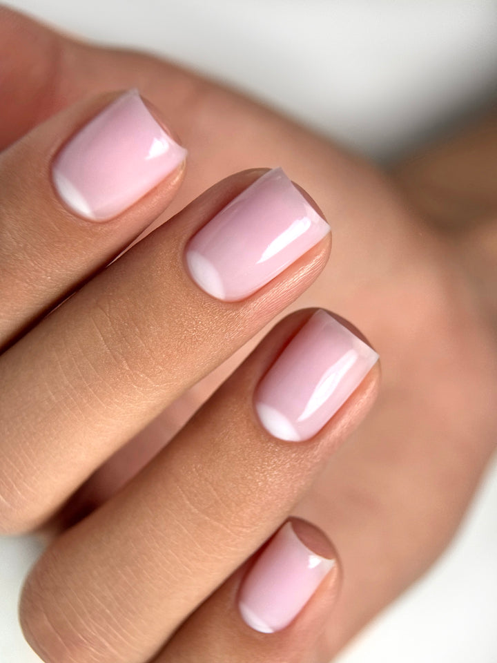 BB CREAM NAILS E COMBI MANICURE